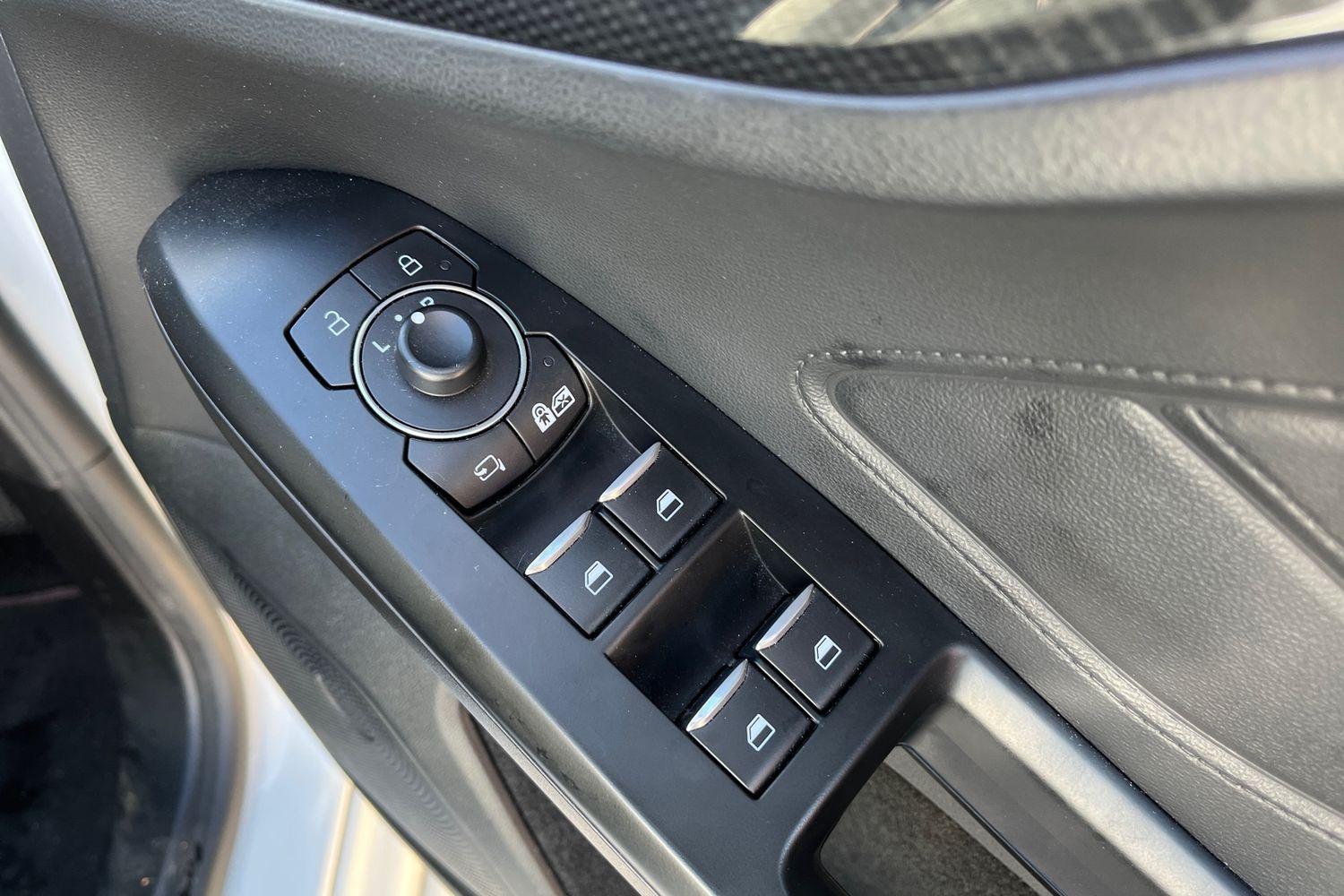 Ford FOCUS Photo 15