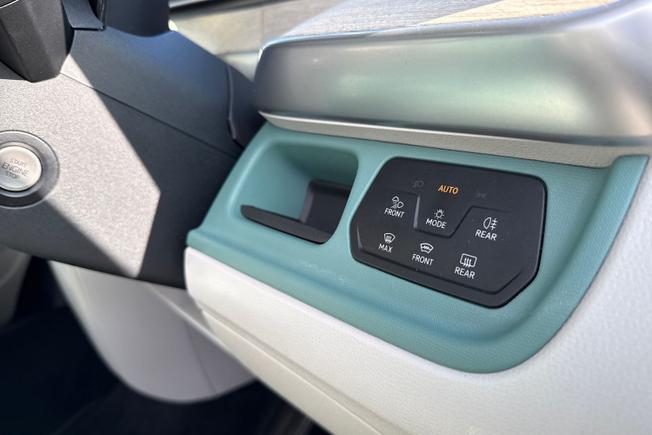 VOLKSWAGEN Id. Buzz Photo 29