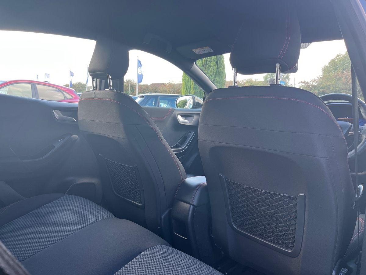 Ford Puma Photo 37