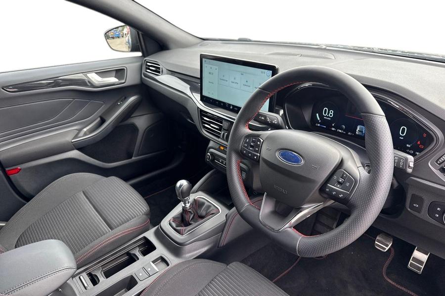 Ford FOCUS Photo autoimg-a4ab9c2e8188106bf8b4d2cf34595cc8e9fc0150.jpg
