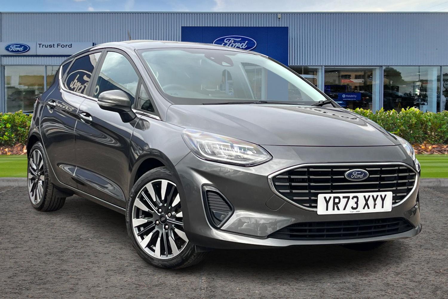 Ford Fiesta Photo 0