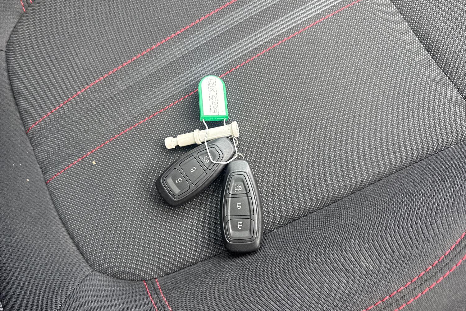 Ford PUMA Photo 33