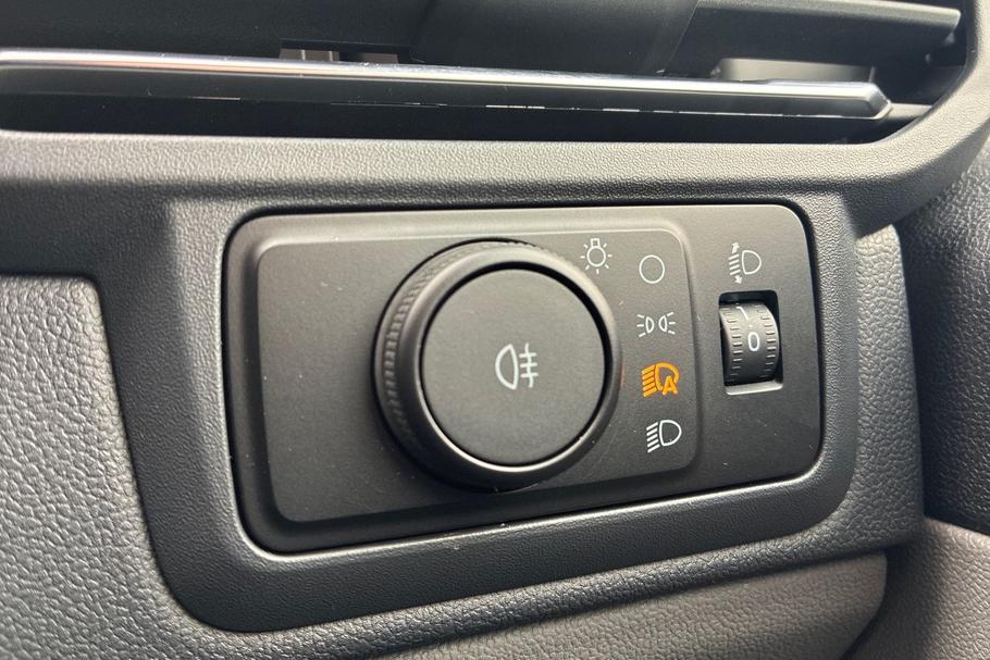 Used FORD E-TRANSIT CUSTOM SW75GVK 25