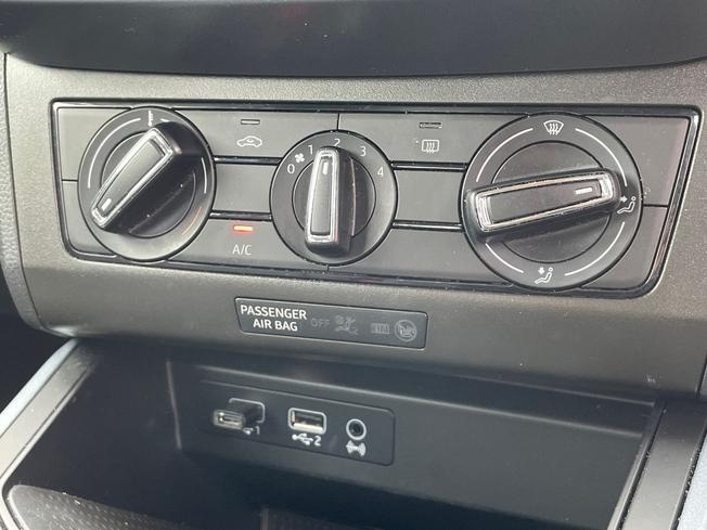 SEAT Arona Photo 40
