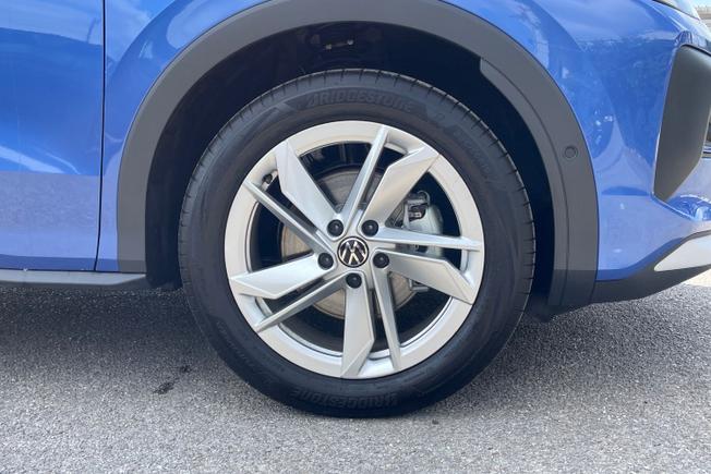 VOLKSWAGEN T-Roc Photo 5