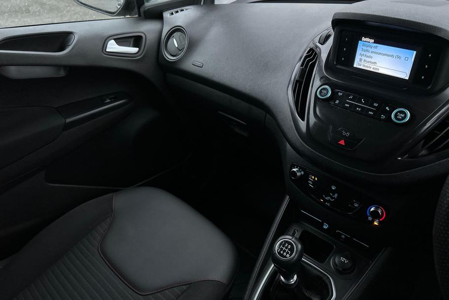 Used Ford TRANSIT COURIER 36