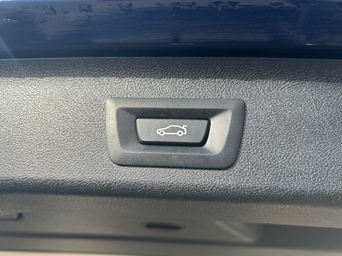 BMW 5 Series Photo 26