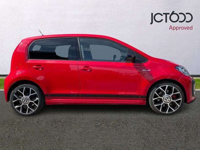 VOLKSWAGEN UP Photo 4
