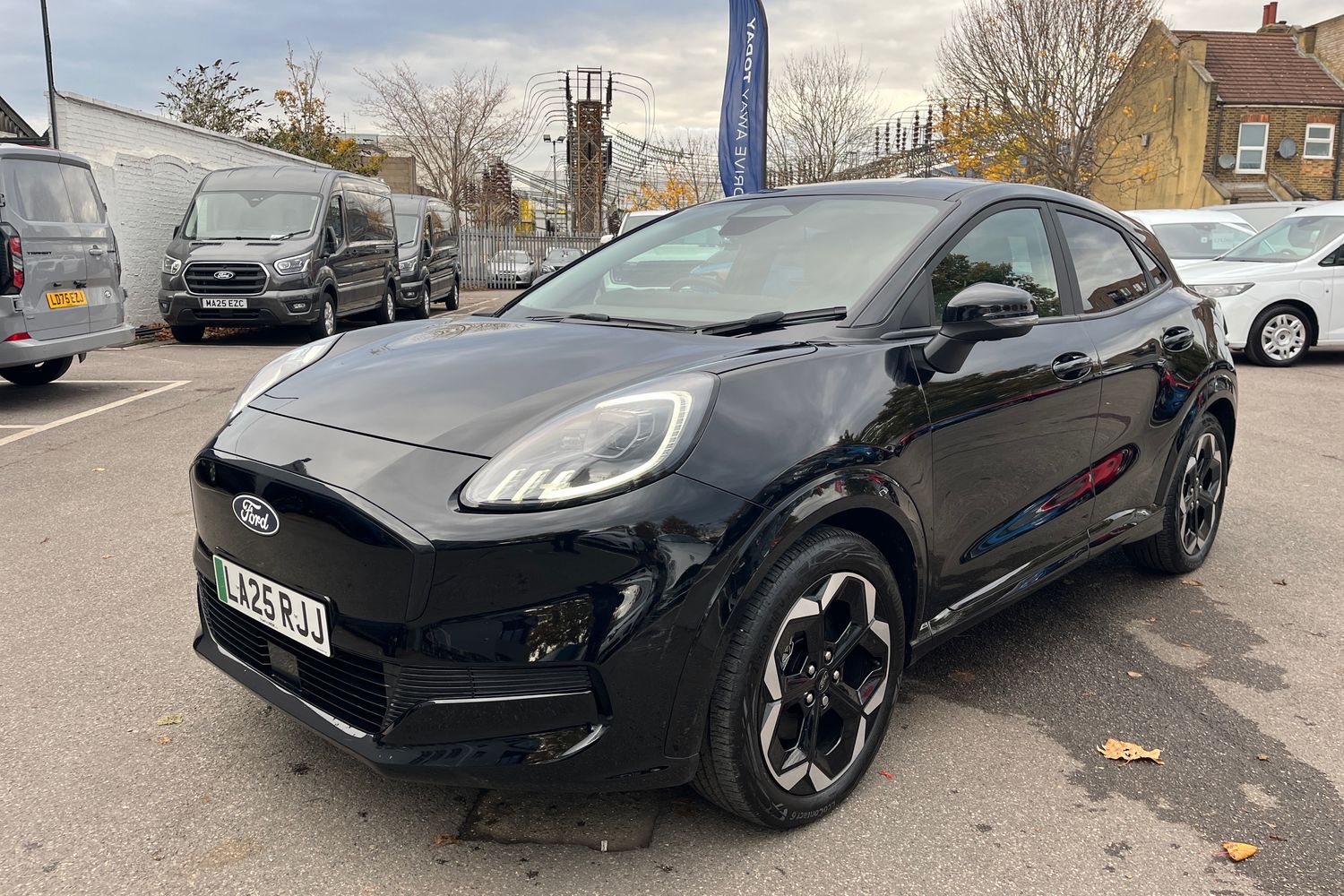 Ford PUMA Photo 32