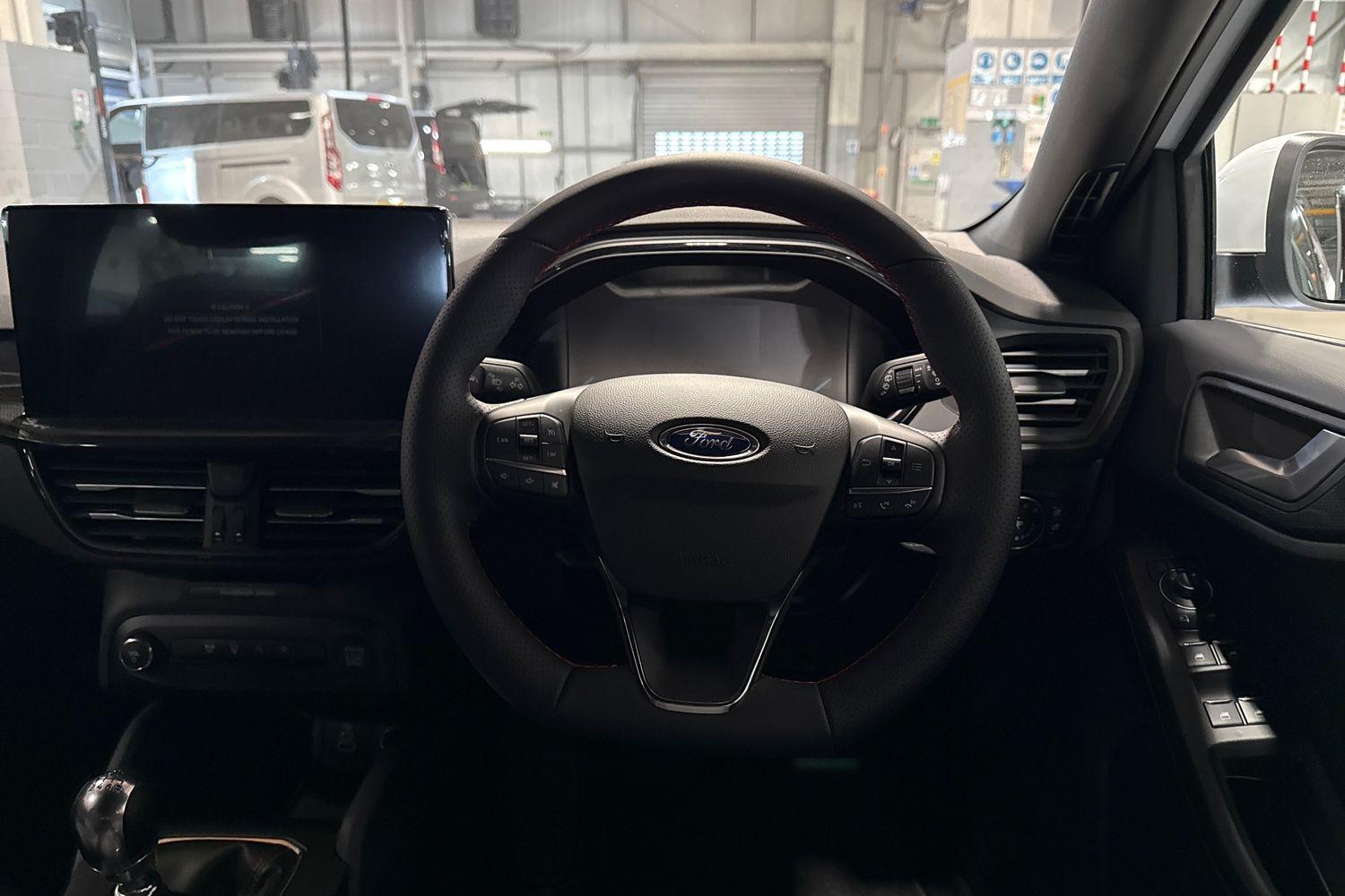 Ford Focus Photo 11