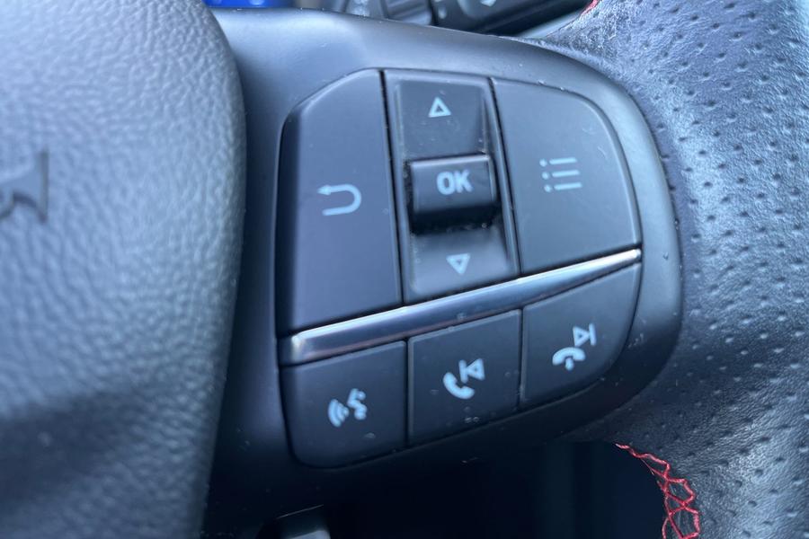 Ford Kuga Photo autoimg-a4c214639eb514fbf9ea5e6425344919804e3bc4.jpg