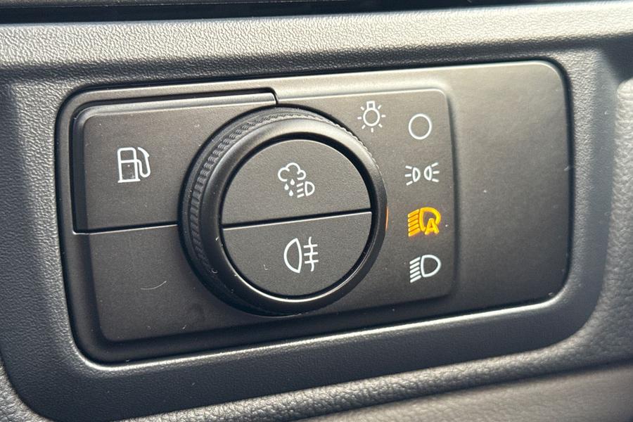 Ford TRANSIT CUSTOM Photo autoimg-a4c3ba6bac756edc90f75d35410949c391d79df9.jpg