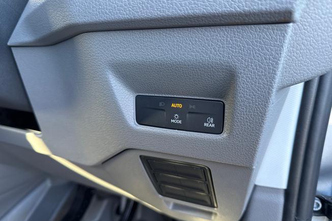 VOLKSWAGEN Crafter Photo 38