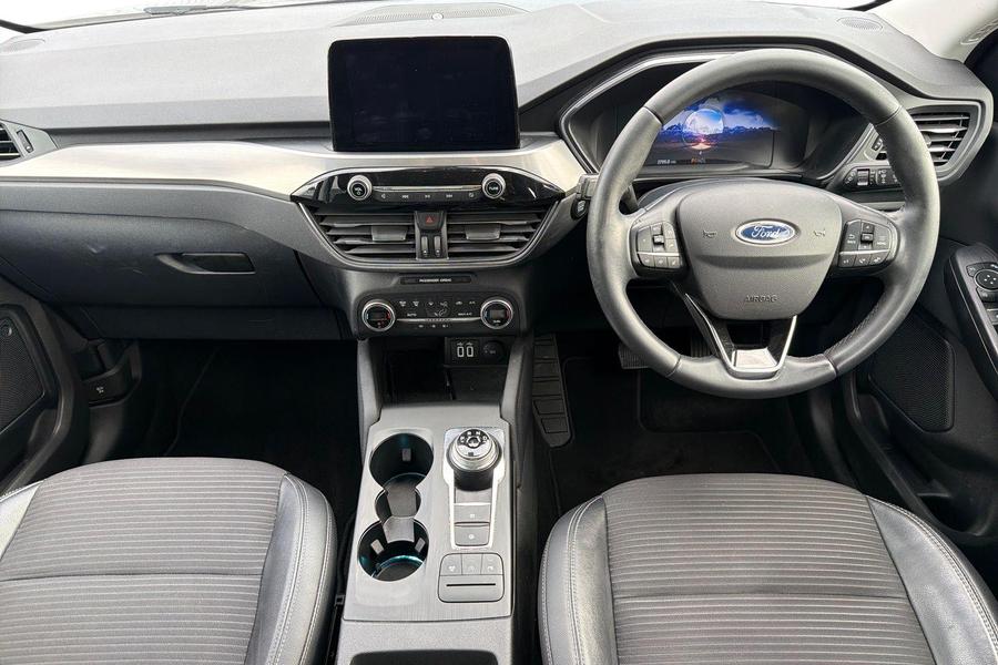 Ford KUGA Photo autoimg-a4c6517a06d86dd3e0037c8452e06083bb69ab31.jpg