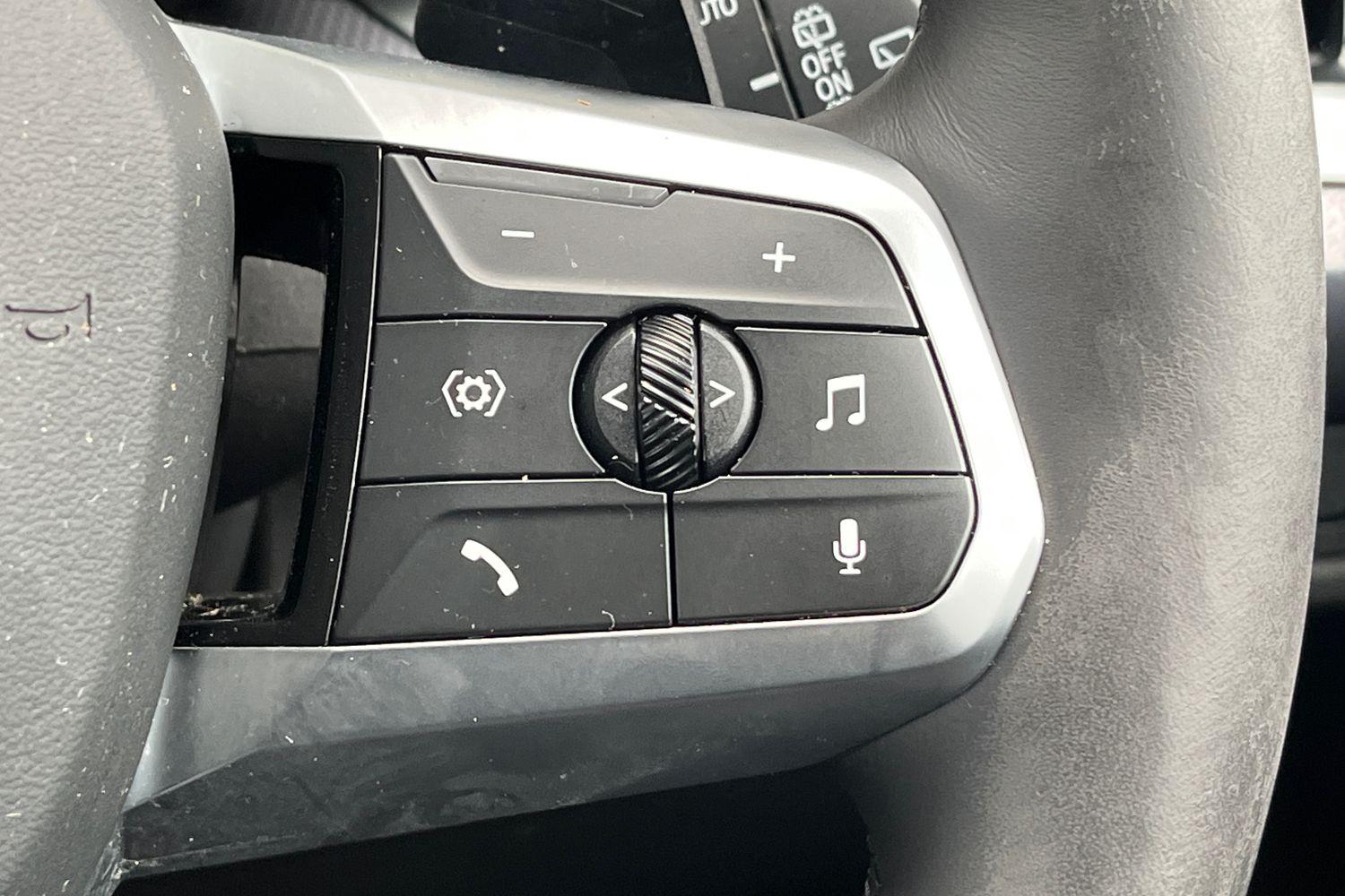 BMW 2 SERIES Photo 26