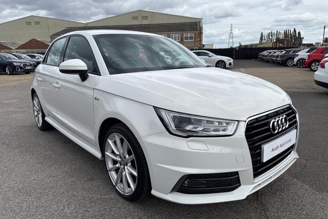 Audi A1 Photo 22