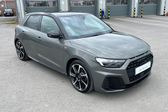 AUDI A1 Photo 21