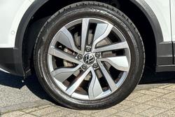 VOLKSWAGEN T-Roc Photo 5