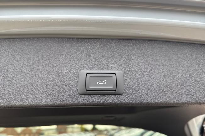 AUDI Q2 Photo 50