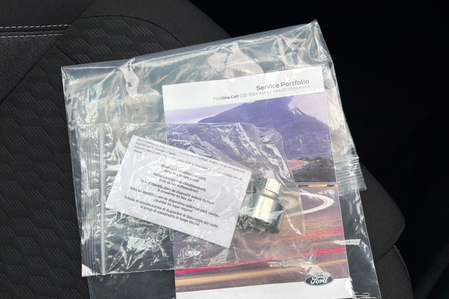 Ford PUMA Photo 21