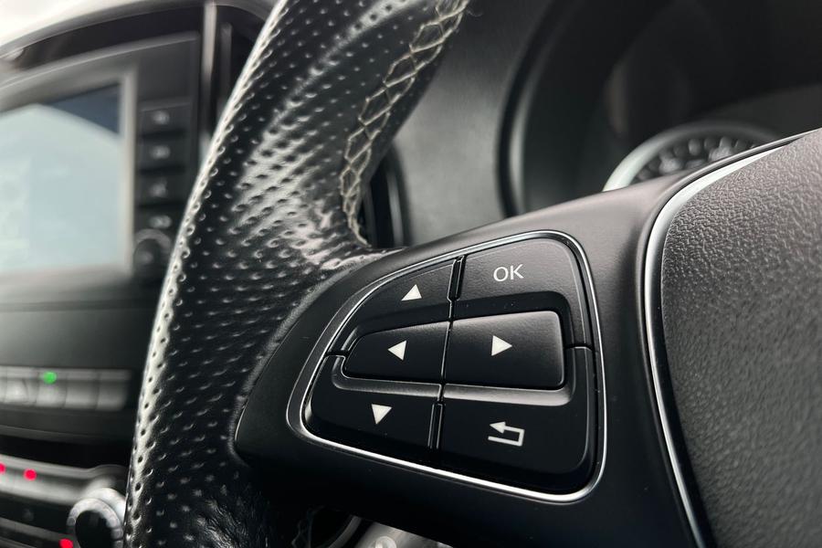 Mercedes-Benz VITO Photo autoimg-a4d9e0693c2f62302be47bfb9eb51b210c7503df.jpg