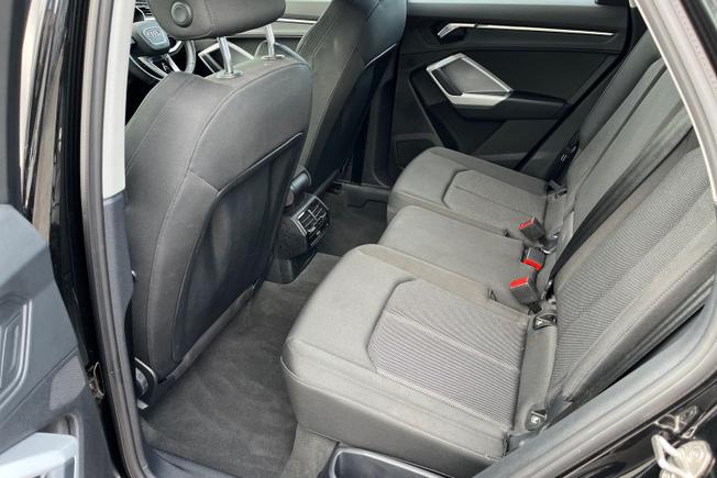 AUDI Q3 Photo 47