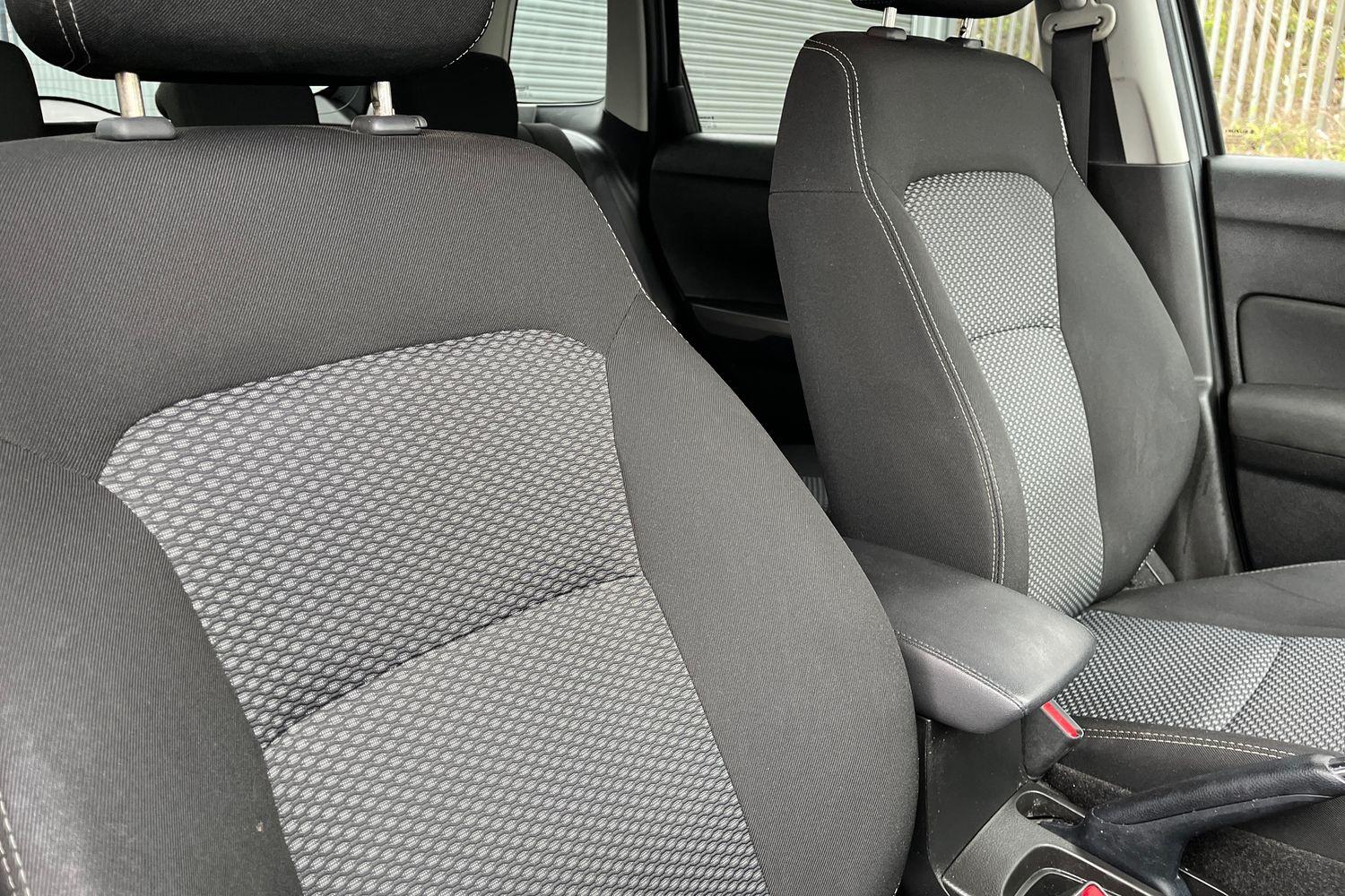 Suzuki Vitara Photo 16