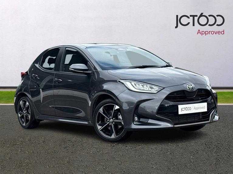 Used TOYOTA Yaris