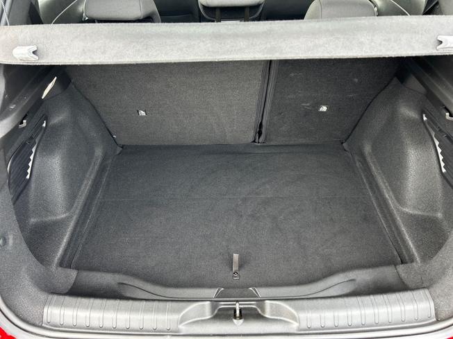 FIAT 600e Photo 12