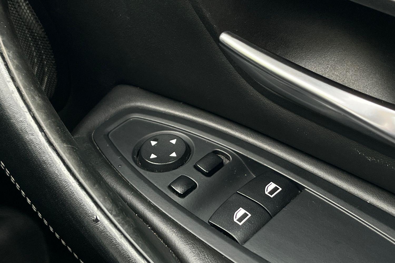 BMW M4 Photo 15