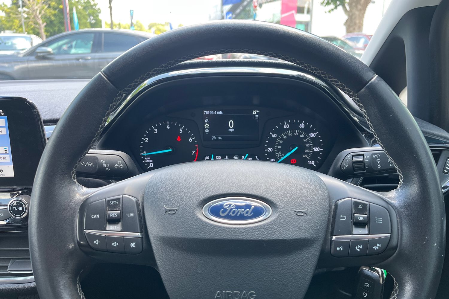 Ford FIESTA Photo 22