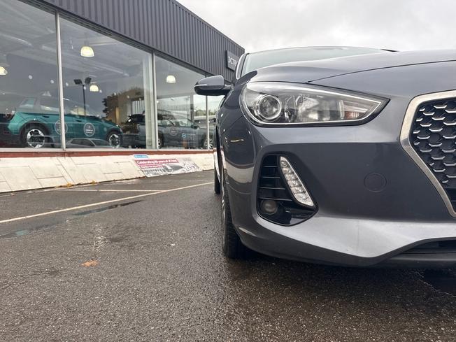 HYUNDAI i30 Photo 26