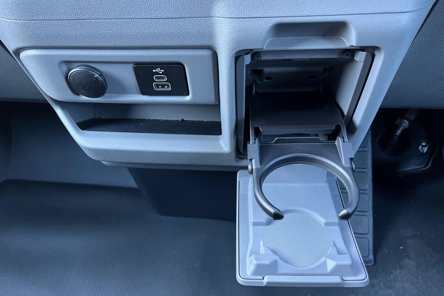 Ford E-TRANSIT CUSTOM Photo autoimg-a4f753f779f5f368a0a19ed80916bb7e2bee74d2.jpg