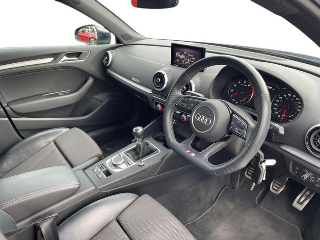 AUDI A3 Photo 6