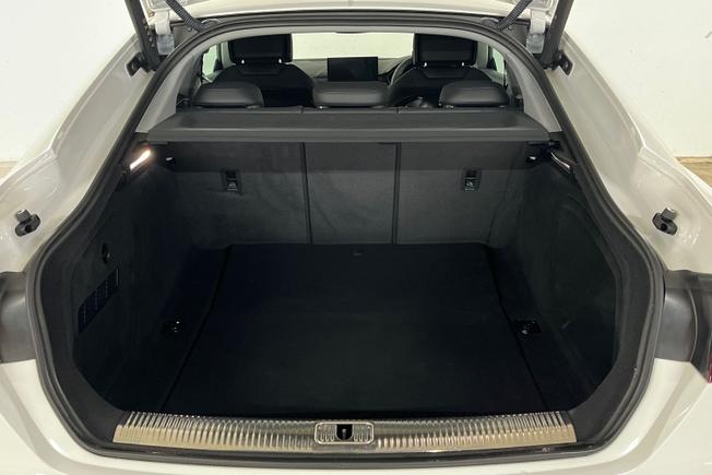 AUDI A5 Photo 12
