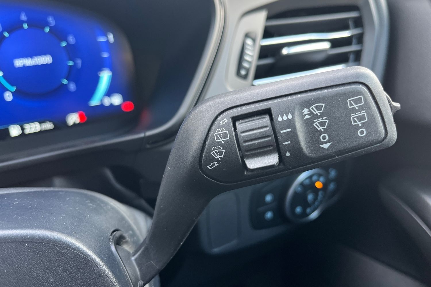 Ford Focus Photo 14