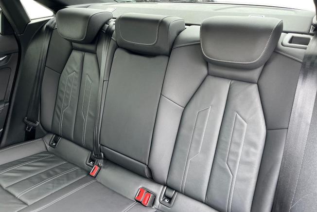 AUDI A3 Photo 9