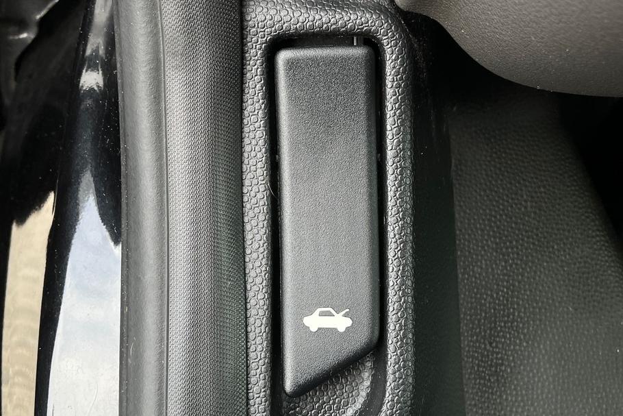 Used Ford TRANSIT CUSTOM WGZ4679 39