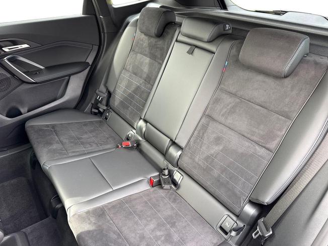 BMW X1 Photo 9