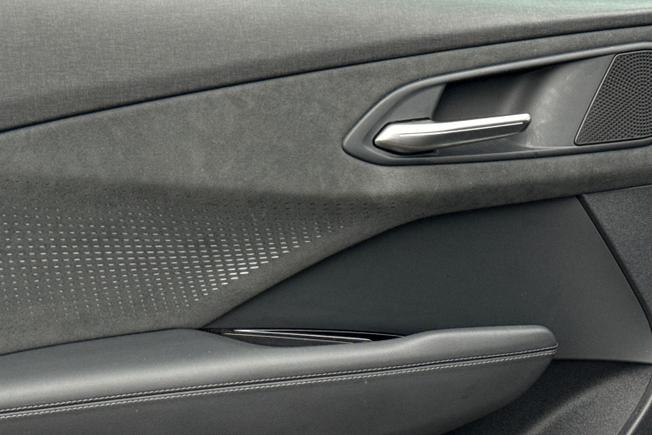 Audi Q3 Photo 42