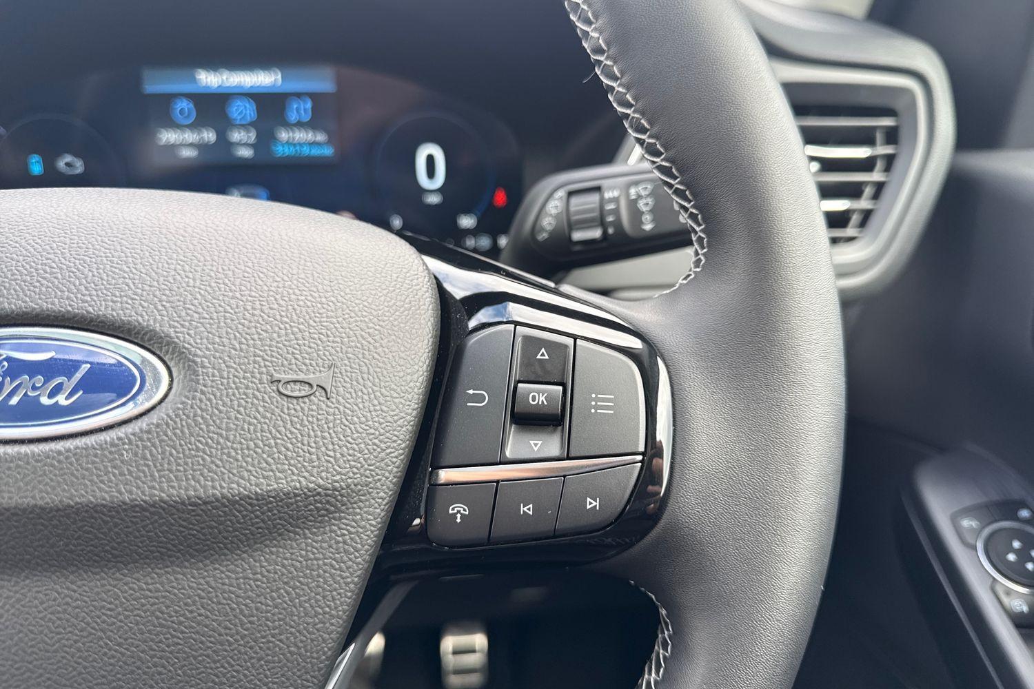 Ford KUGA Photo 31
