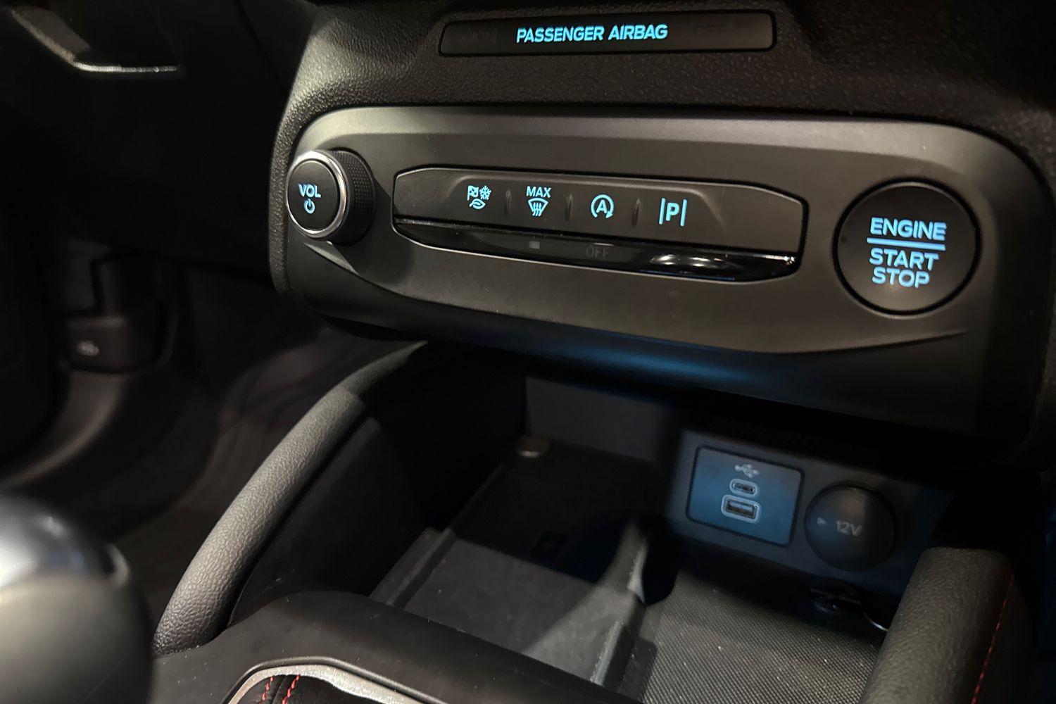 Ford Focus Photo 35