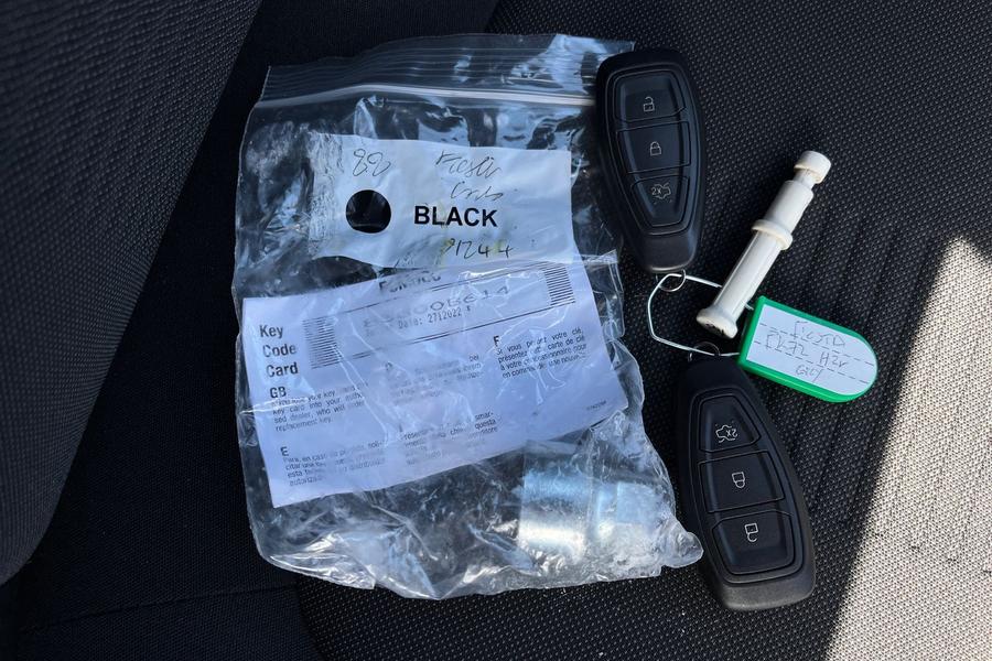 Ford FIESTA Photo autoimg-a50d59a6e95ff27c50f45bb9062f9dee1c8b968c.jpg