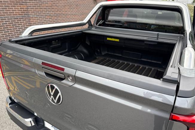 VOLKSWAGEN Amarok Photo 23