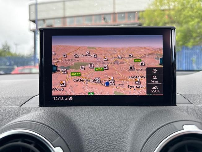 AUDI Q2 Photo 37