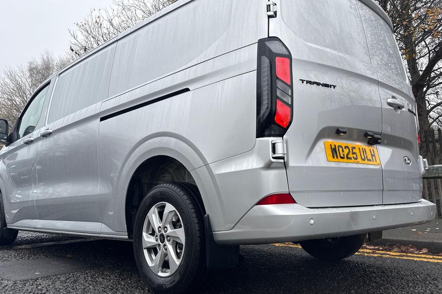 Used Ford TRANSIT CUSTOM 21