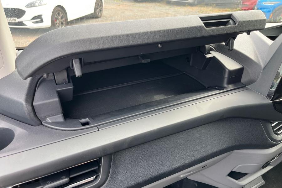 Ford TOURNEO CUSTOM Photo autoimg-a522fefded9e887a1a07b142a7f3083a97bbce88.jpg