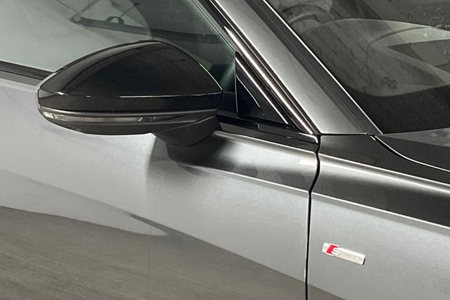AUDI A6 Avant Photo 20