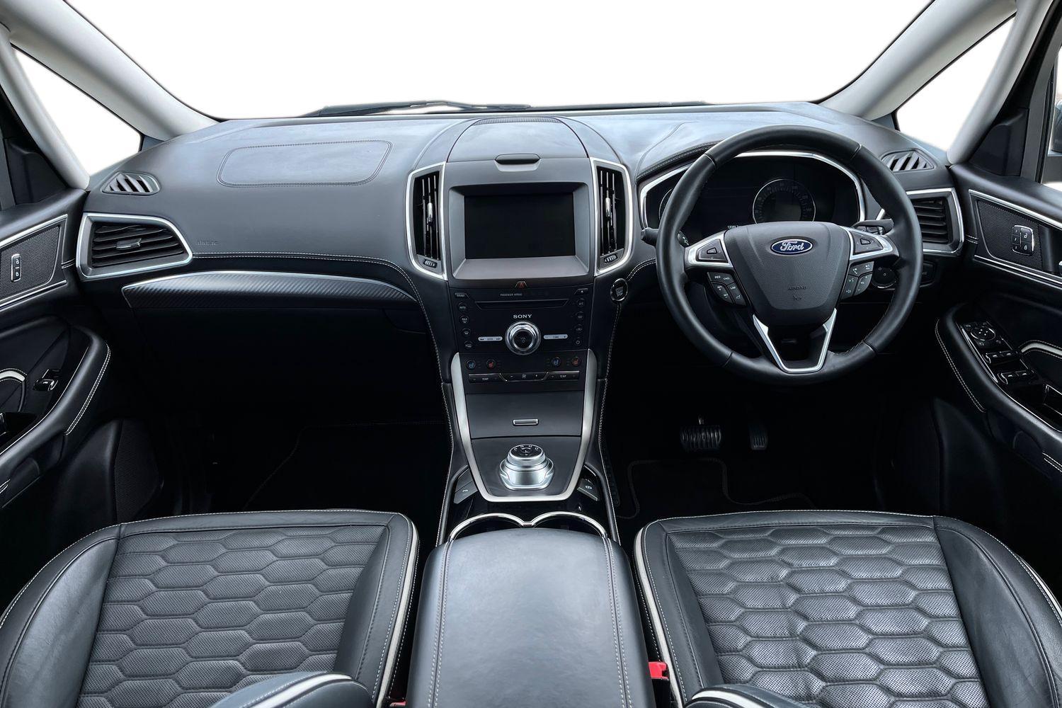 Ford S-Max Photo 9