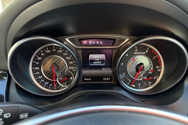 MERCEDES-BENZ Gla Photo 15